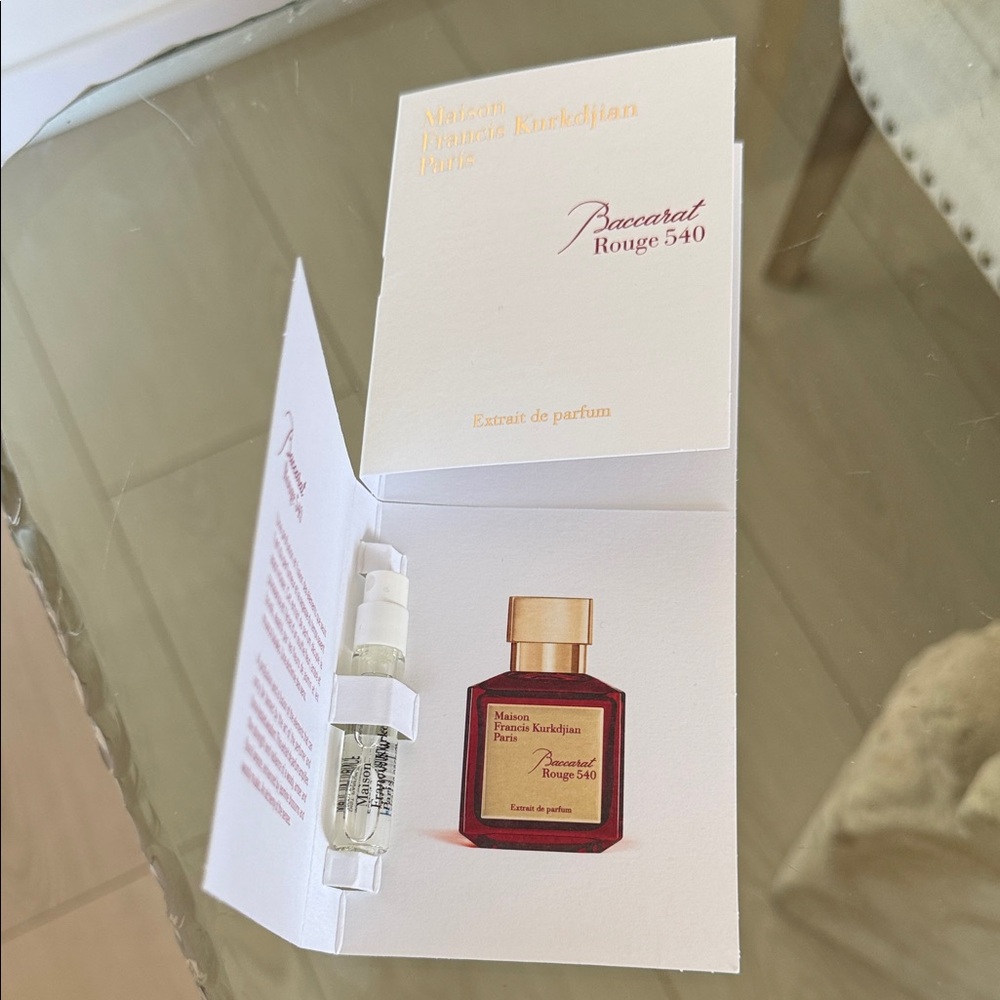 2 Baccarat Rouge 540 Extrait de Parfum sample Vial